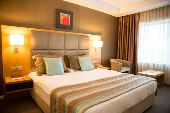 Efeler Otel Aydin Turcja